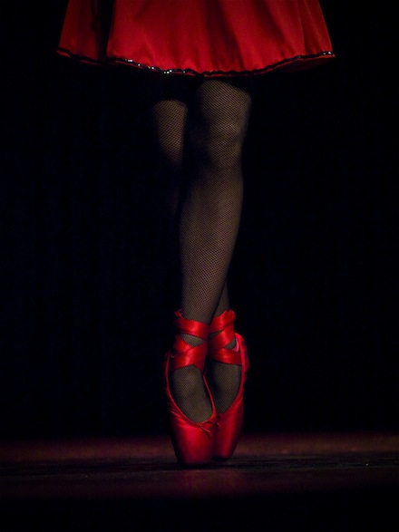 Red pointe shoes