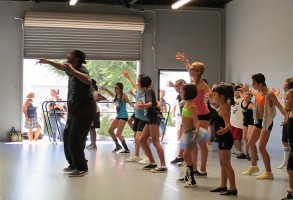 IMAGE Twitch teaches a master class at Nuevo School of Contemporary Dance in California. IMAGE 